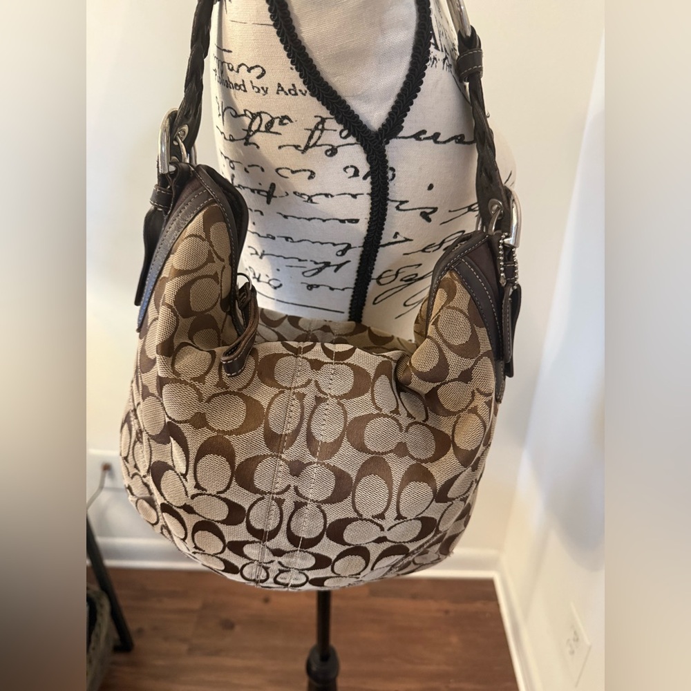 VTG Coach Brown and Cream Hobo Bag with Signature Monogram.